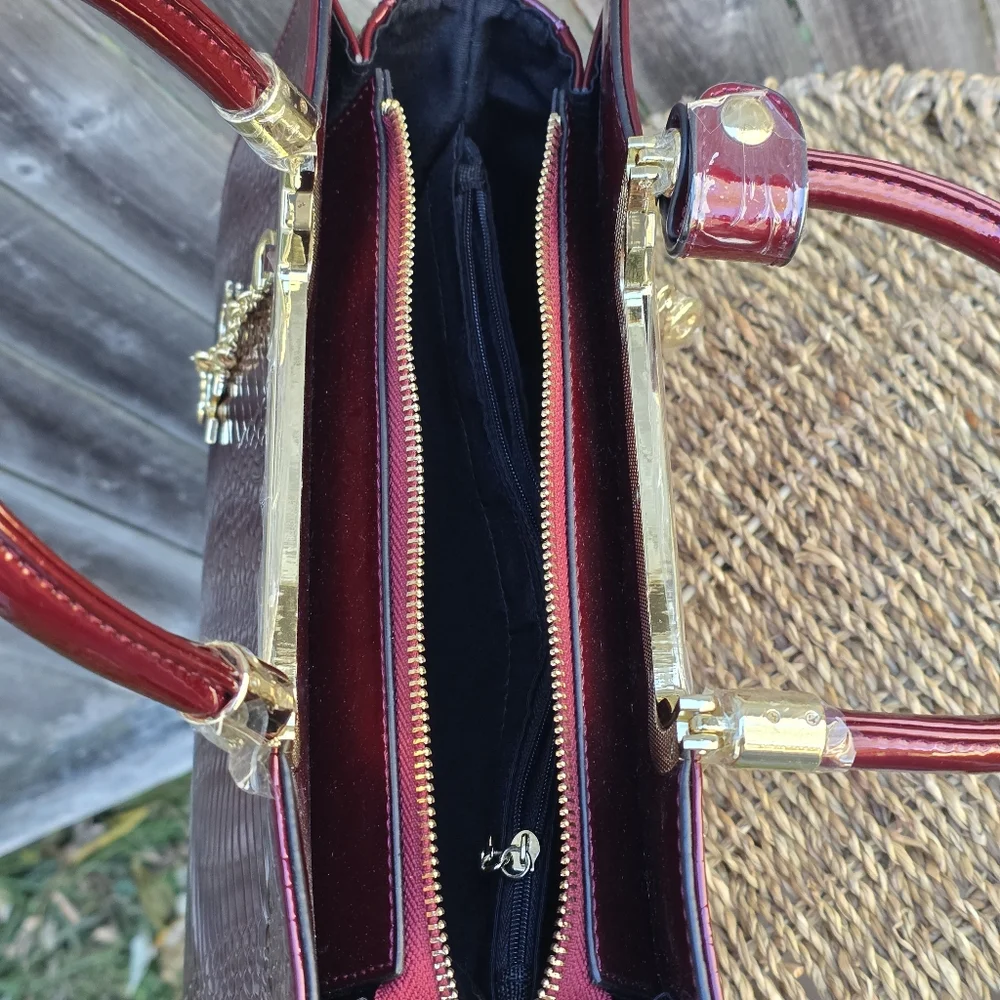 The Danbury Mint Ruby Red Leather Croc Pattern Handbag And Wallet Burgundy